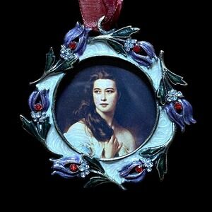Winward Decor Pendant Verte Ornament Frame Metal Enamel Rhinestones